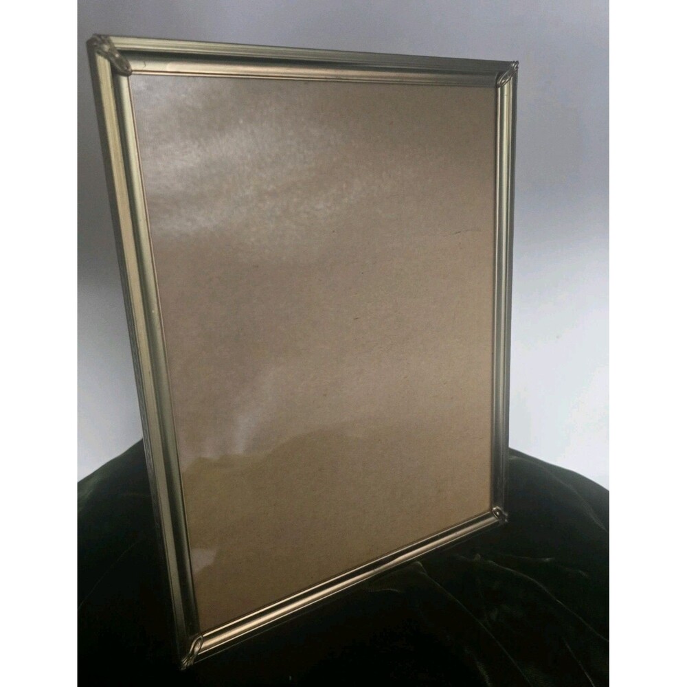 MCM 8 X 10 Gold Metal Photo Frame